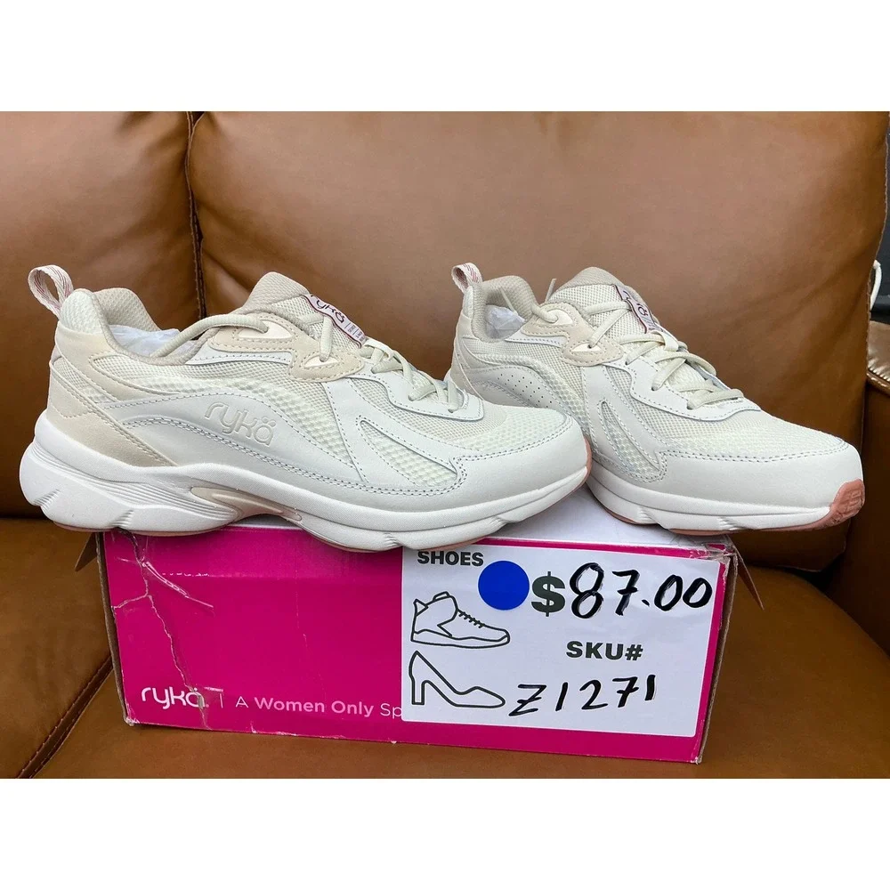 Ryka Skyrise Walking Sneaker Womens 9 Terra Taupe Water Repellent